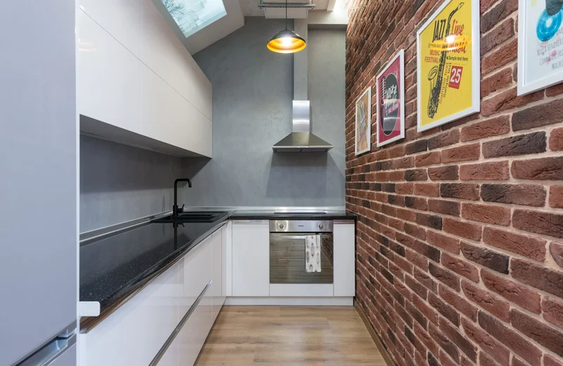 Galley Kitchen Ideas UK: Layouts, Storage & Renter Fixes